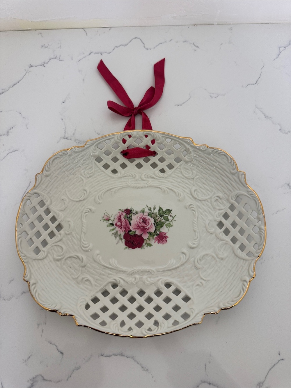 Vintage Formalities Victorian-Style Floral Porcelain Wall Plate with Gold Trim
